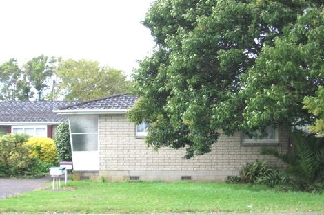 Photo of property in 1/215a Swanson Road, Henderson, Auckland, 0610