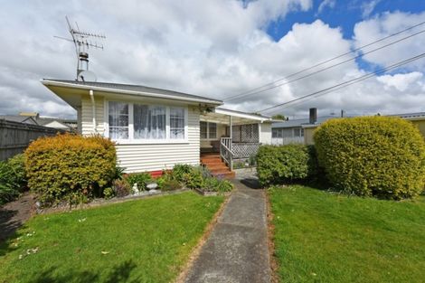 Photo of property in 16 Granville Street, Silverstream, Upper Hutt, 5019