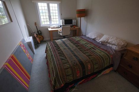 Photo of property in 21 Harland Street, Brooklyn, Wellington, 6021