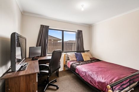 Photo of property in 36 Luxembourg Crescent, Halswell, Christchurch, 8025