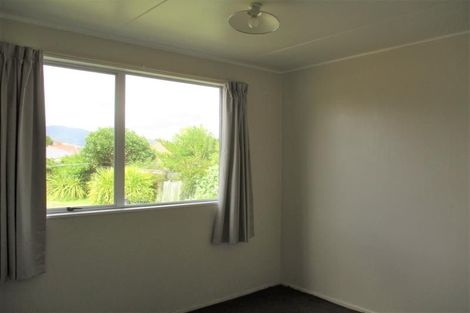 Photo of property in 50 Eatwell Avenue, Paraparaumu Beach, Paraparaumu, 5032
