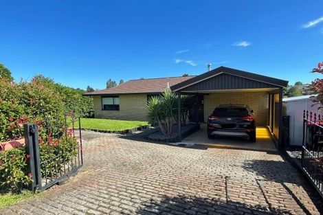 Photo of property in 73 Sutherland Road, Brookfield, Tauranga, 3110