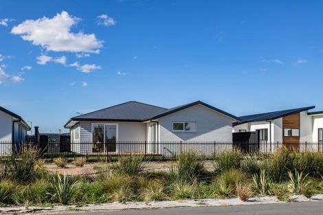 Photo of property in 28 Kekewai Place, Halswell, 8025