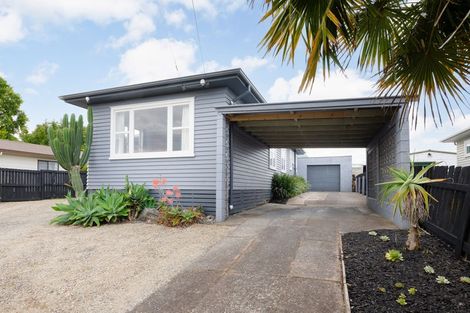 Photo of property in 39 Pollen Crescent, Melville, Hamilton, 3206