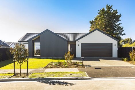 Photo of property in 5 Cartvale Drive, Marshland, Christchurch, 8051