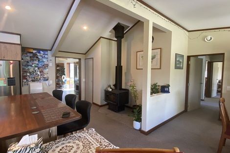 Photo of property in 6 Ewing Place, Albert Town, Wanaka, 9305