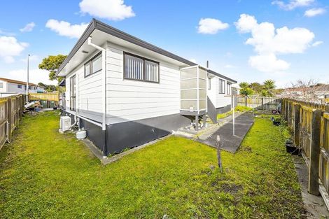 Photo of property in 1/12 Silver Creek Road, Weymouth, Auckland, 2103