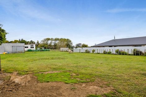 Photo of property in 135 Turuturu Road, Hawera, 4674