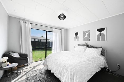 Photo of property in 18 Penney Green, Nawton, Hamilton, 3200