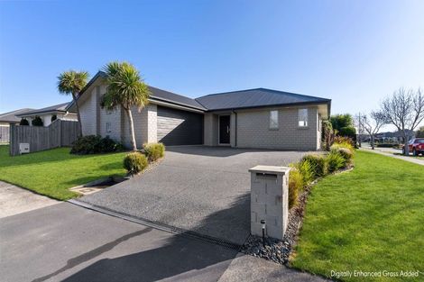 Photo of property in 7 Seaward Street, Pegasus, 7612