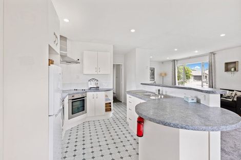 Photo of property in 1/136 Harris Crescent, Papanui, Christchurch, 8053