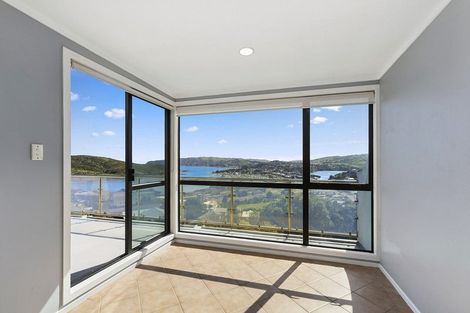 Photo of property in 27 Eskdale Road, Papakowhai, Porirua, 5024