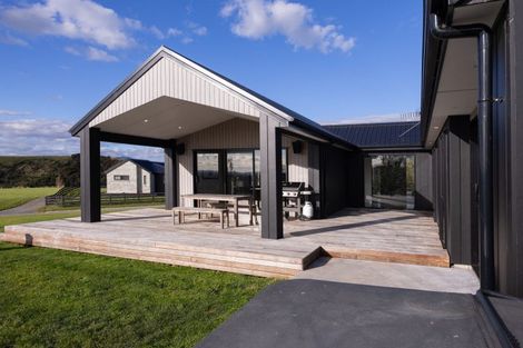 Photo of property in 3 Castlebridge Lane, Aokautere, Palmerston North, 4471