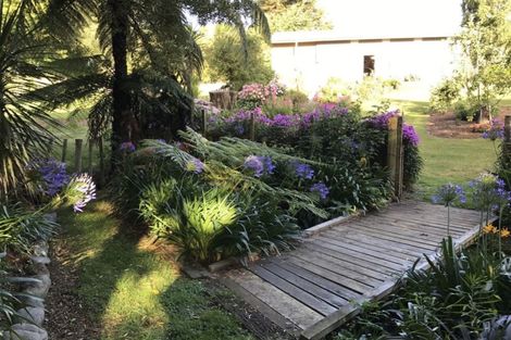 Photo of property in 32 Edwards Street, Kimbolton, Feilding, 4777