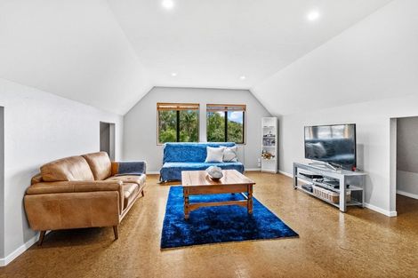 Photo of property in 7 Attwood Road, Paremoremo, Auckland, 0632