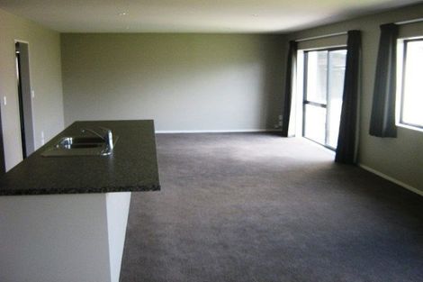 Photo of property in 1111a Heaphy Terrace, Fairfield, Hamilton, 3214