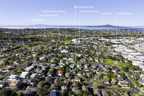 Photo of property in 2/16 Kupari Place, Totara Vale, Auckland, 0629