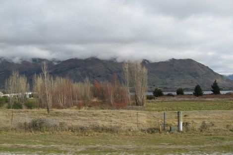 Photo of property in 282 Beacon Point Road, Wanaka, 9305