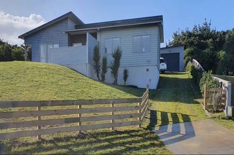 Photo of property in 29 Taonui Street, Waitarere Beach, Levin, 5510
