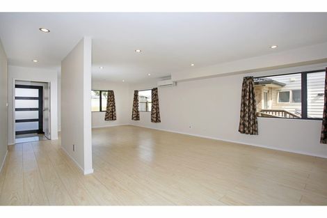 Photo of property in 12 Kokako Rise, Papakura, 2110