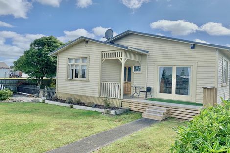 Photo of property in 27 Haybittle Street, Feilding, 4702