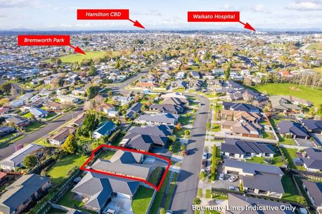 Photo of property in 16 Carlingford Rise, Dinsdale, Hamilton, 3204