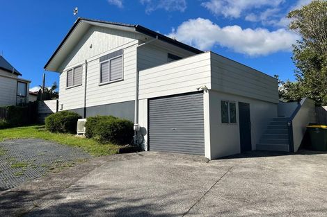 Photo of property in 4 Correa Court, Goodwood Heights, Auckland, 2105