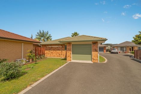 Photo of property in Mayfair Gardens, 3/2 Mayfair Close, Whitianga, 3510