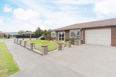 Photo of property in 1/1 Glenbyre Place, Bromley, Christchurch, 8062