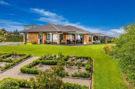 Photo of property in 61c Rautahi Terrace, Redvale, Albany, 0792