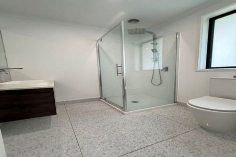 Photo of property in 11 Tauroa Drive, Tuakau, 2121