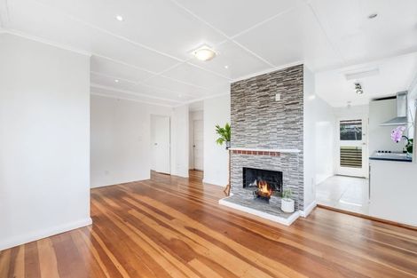 Photo of property in 243 Great North Road, Henderson, Auckland, 0612