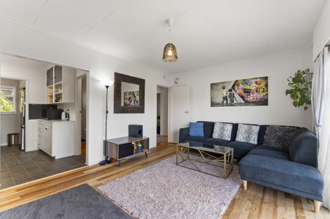 Photo of property in 73b Great North Road, Saint Johns Hill, Whanganui, 4501