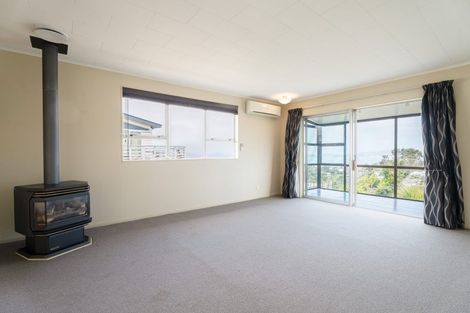 Photo of property in 46 Cypress Drive, Maungaraki, Lower Hutt, 5010
