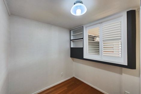 Photo of property in 1/61 Neil Avenue, Te Atatu Peninsula, Auckland, 0610