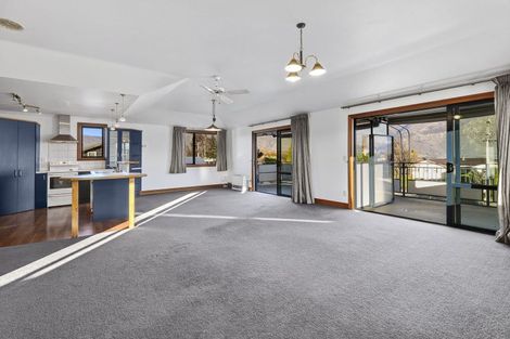 Photo of property in 49 Totara Terrace, Wanaka, 9305