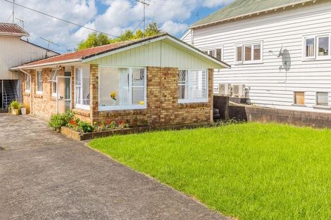 Photo of property in 6/33 Kitchener Road, Sandringham, Auckland, 1025