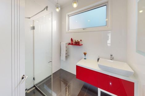 Photo of property in 1122 Rangiotu Road, Rangiotu, Palmerston North, 4477