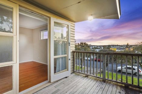 Photo of property in 1/31 Raines Avenue, Forrest Hill, Auckland, 0620