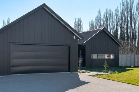 Photo of property in 42 Orchard Road, Greytown, 5712