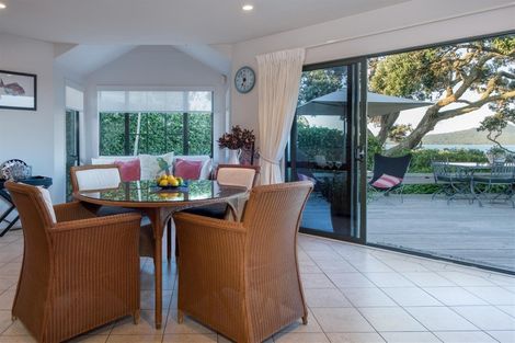 Photo of property in 14 Hamana Street, Narrow Neck, Auckland, 0622