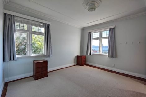 Photo of property in 518 Evans Bay Parade, Hataitai, Wellington, 6021