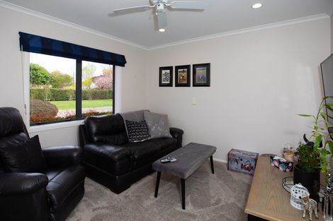 Photo of property in 91 Wells Place, Cambridge, 3493