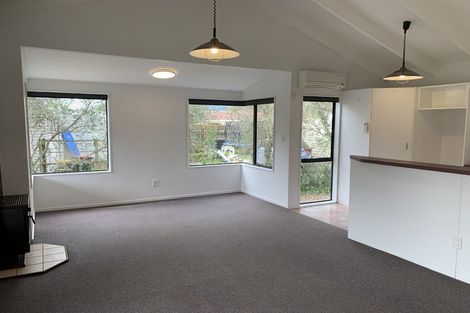 Photo of property in 100 Queens Road, Waikanae Beach, Waikanae, 5036