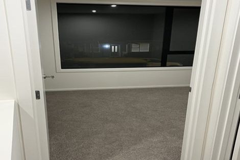 Photo of property in 19c Cuba Street, Petone, Lower Hutt, 5012