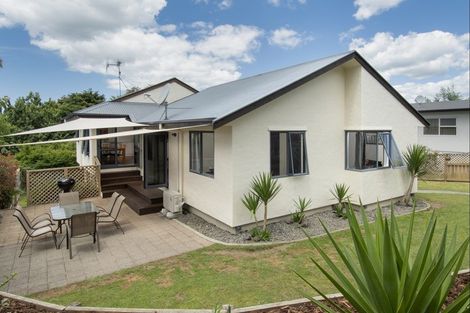 Photo of property in 15 Cashmere Way, Welcome Bay, Tauranga, 3112
