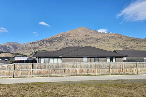 Photo of property in 31 Headley Drive, Lower Shotover, Queenstown, 9304