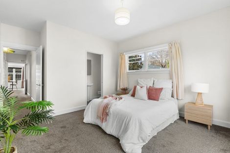 Photo of property in 15 Roa Road, Fendalton, Christchurch, 8041