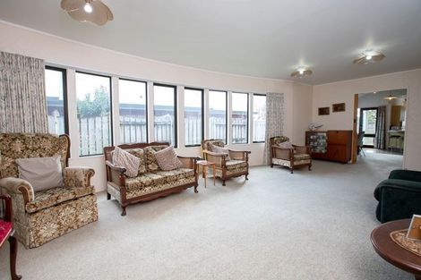 Photo of property in 15 Azimuth Place, Flagstaff, Hamilton, 3210