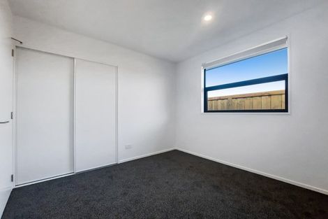 Photo of property in 35 Mehrtens Crescent, Woodend, 7691